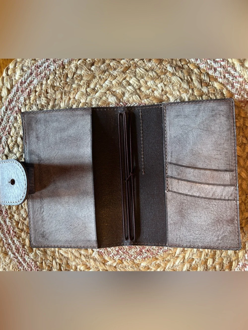 Leather Wallet Clutch in Distressed Taupe